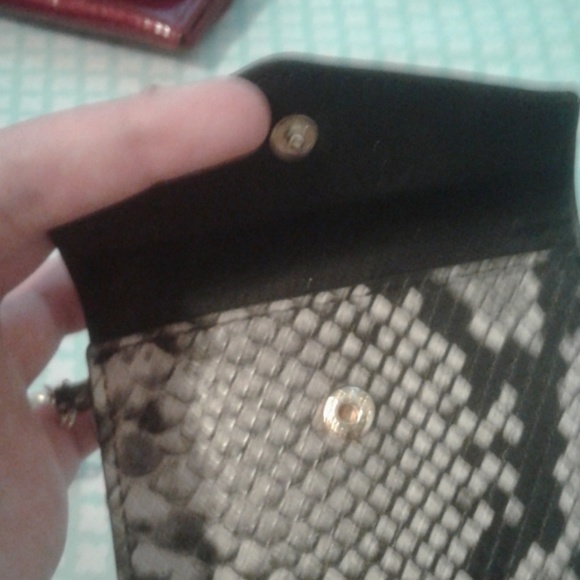 A little attachment wallet - Picture 2 of 2